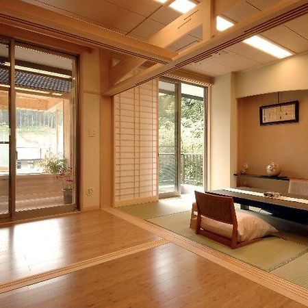 Kannon Onsen Симода Экстерьер фото